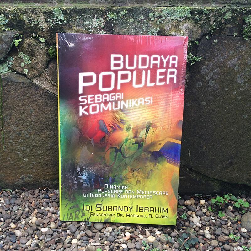 https://cdn.idntimes.com/content-images/post/20180423/buku2-3d83714d5fec572f6b3d1145db80baa6.jpg