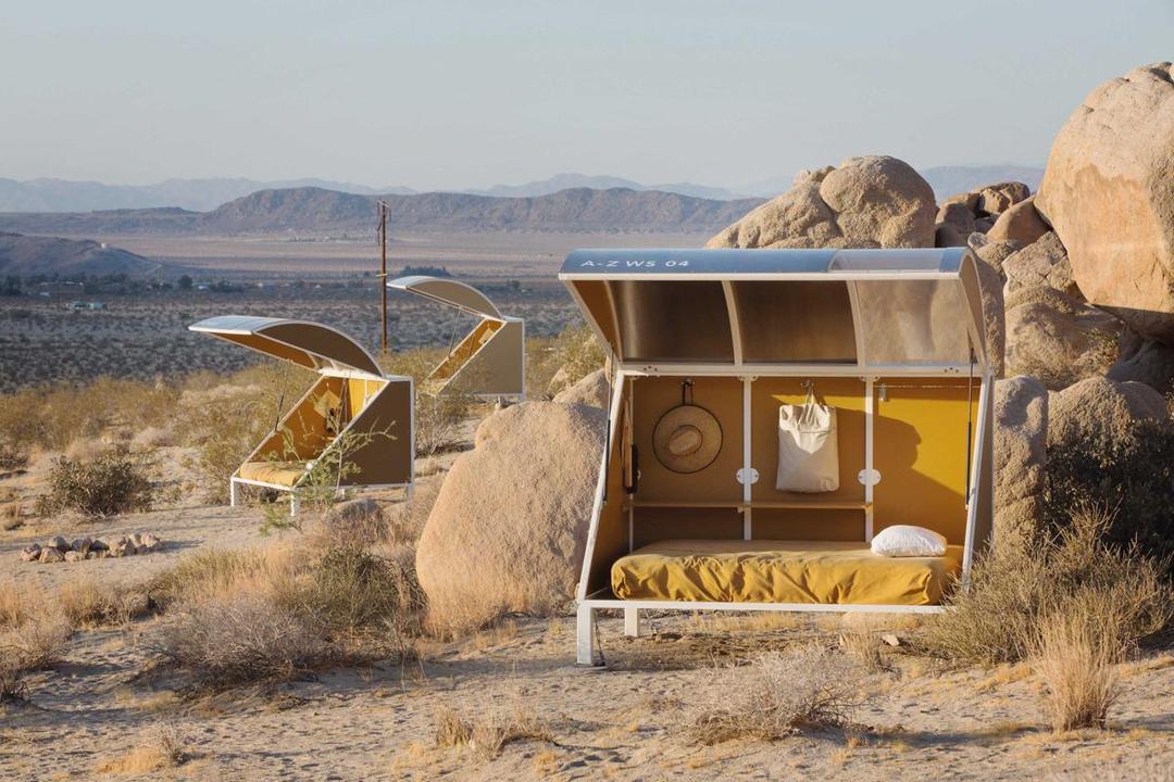 https://cdn.idntimes.com/content-images/post/20171114/camping-pods-andrea-zittel-dezeen-3408-6-34f136c2c748ed587b4ea3f7cac23b23-7294627506dfadc2c95d60bb6e15633c.jpg