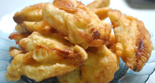 https://cdn.idntimes.com/content-images/post/20171102/cara-membuat-pisang-goreng-sederhana-8ddedb63045a676353e2f3f3a86a8a77.jpg