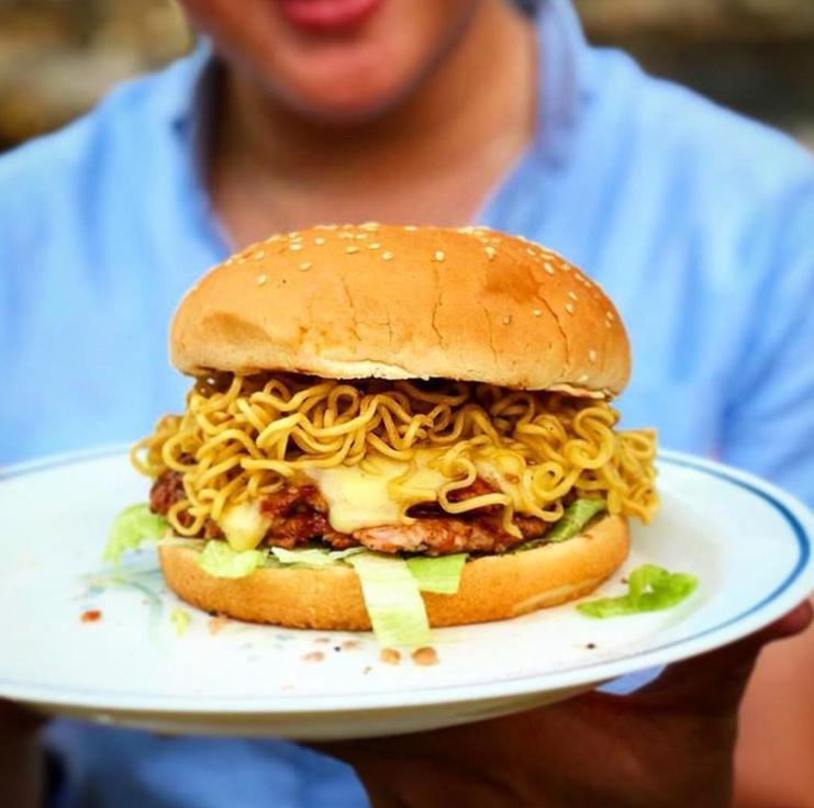 https://cdn.idntimes.com/content-images/post/20180524/fillmytummy-c8b0c23c33c34469d2036f8d58a8023e.jpg