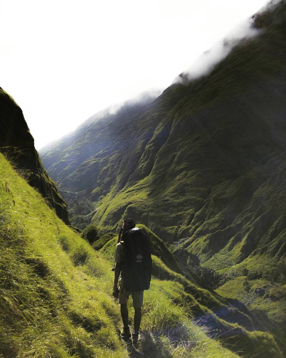 https://cdn.idntimes.com/content-images/post/20180402/gunung4-304e03d72f0dadce63774ecaaf97a278.jpg