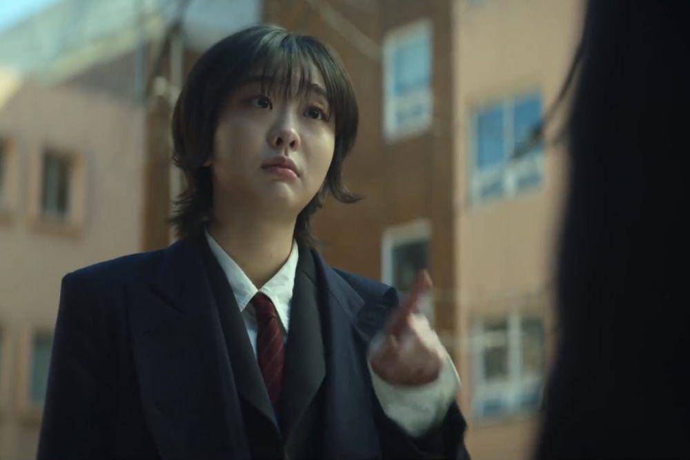 Kim Han Saem (Son Suk Ku) dan Yoon Ena (Kim Da Mi) dalam drakor Nine Puzzles (dok. Disney+ Hotstar/Nine Puzzles)