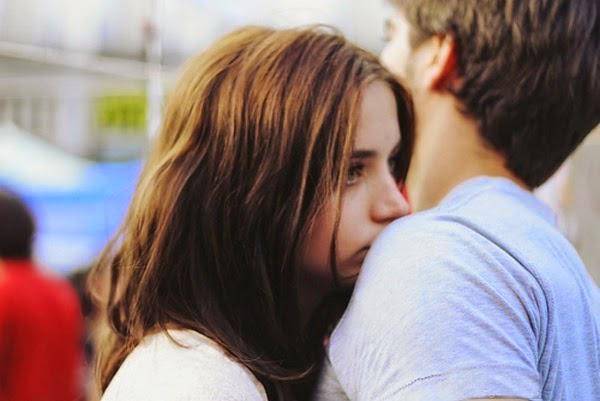 https://cdn.idntimes.com/content-images/post/20170822/innocent-couple-hug-shy-girl-thoughts-romantic-73e14d6b8a1c4abb3691ab03e4763a41.jpg