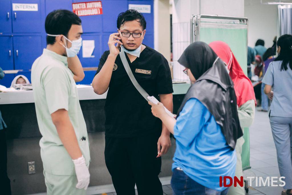 https://cdn.idntimes.com/content-images/post/20180515/korban-bom-16-241320eede14b6fe8c46dbc2af5d7367.jpg