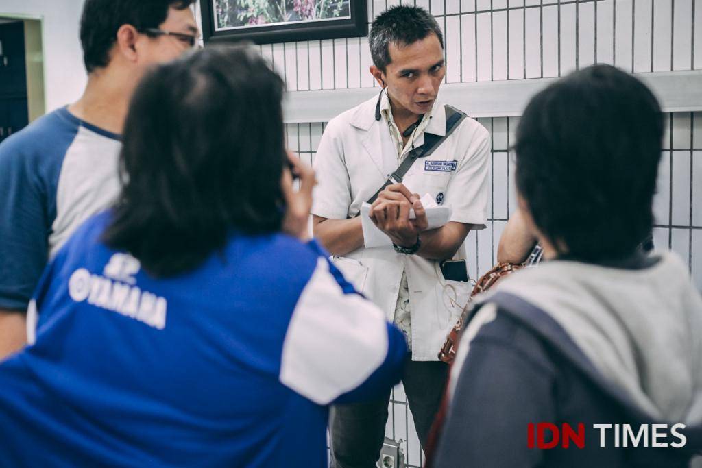 https://cdn.idntimes.com/content-images/post/20180515/korban-bom-5-762ce7fdde8c50a1c850fc7b331738bc.jpg