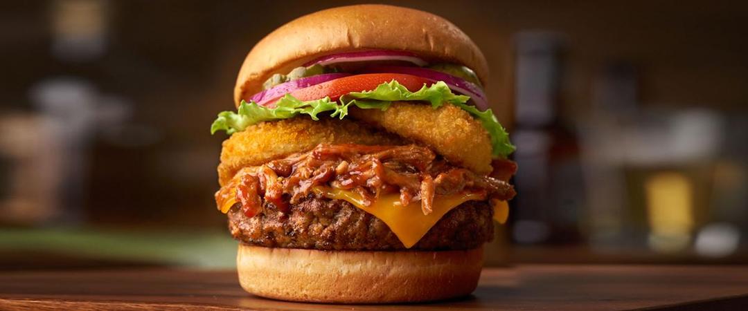 https://cdn.idntimes.com/content-images/post/20170413/loaded-bbq-burger-a84ca13d68d903fbf786db5491550a49.jpg