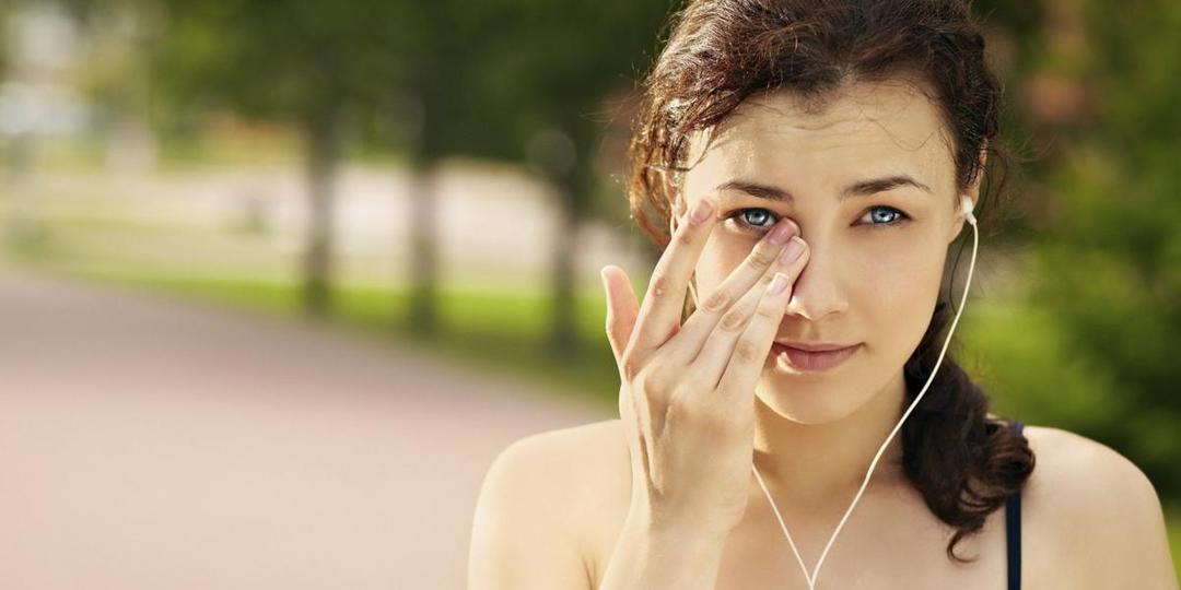 http://cdn.idntimes.com/content-images/post/20160525/o-sad-headphones-facebook-3913d1498e41f38a590b03d1228daf9f.jpg