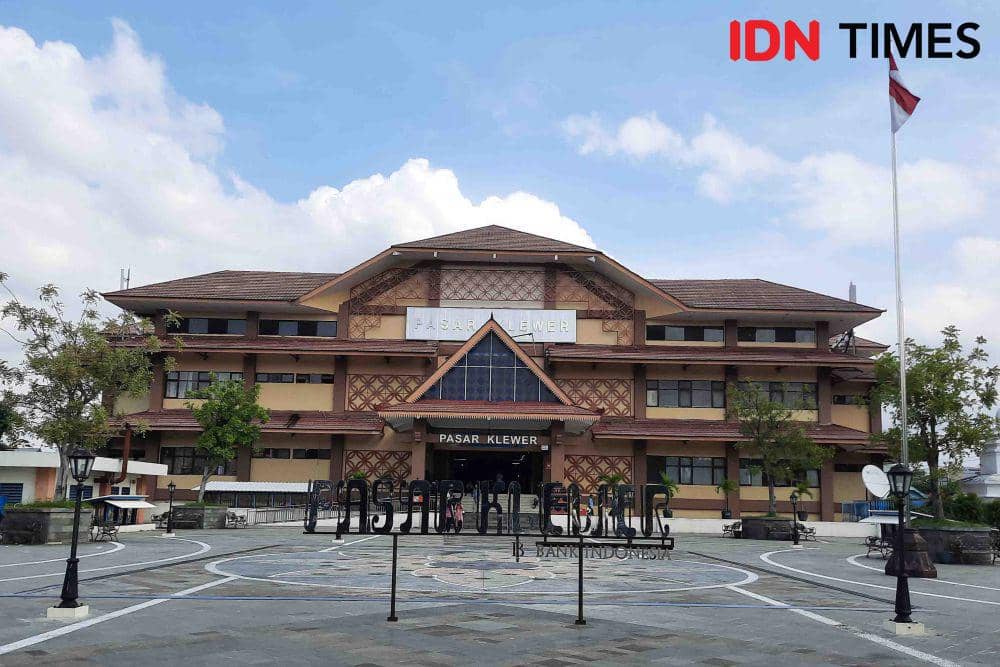 Pasar Klewer (IDN Times/Fatma Roisatin N.)