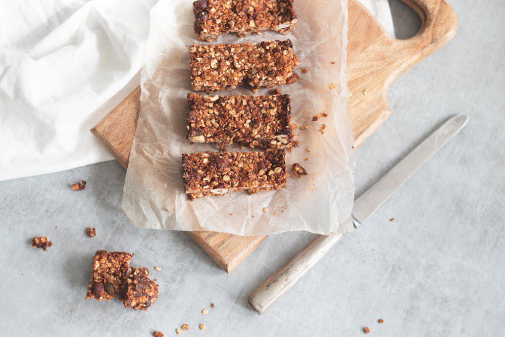 5 Tips Bikin Granola Bar Tanpa Gula Tambahan, Tetap Manis dan Menggoda