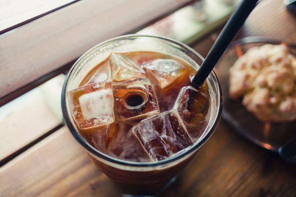 Ilustrasi ice Americano (pexels.com/makafood)