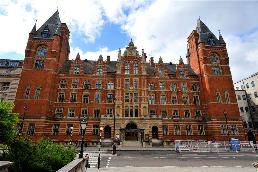 https://cdn.idntimes.com/content-images/post/20170301/royal-school-music-nw120709-1-87a1f9291fc5c208d29ccf0e9bbc6246.jpg