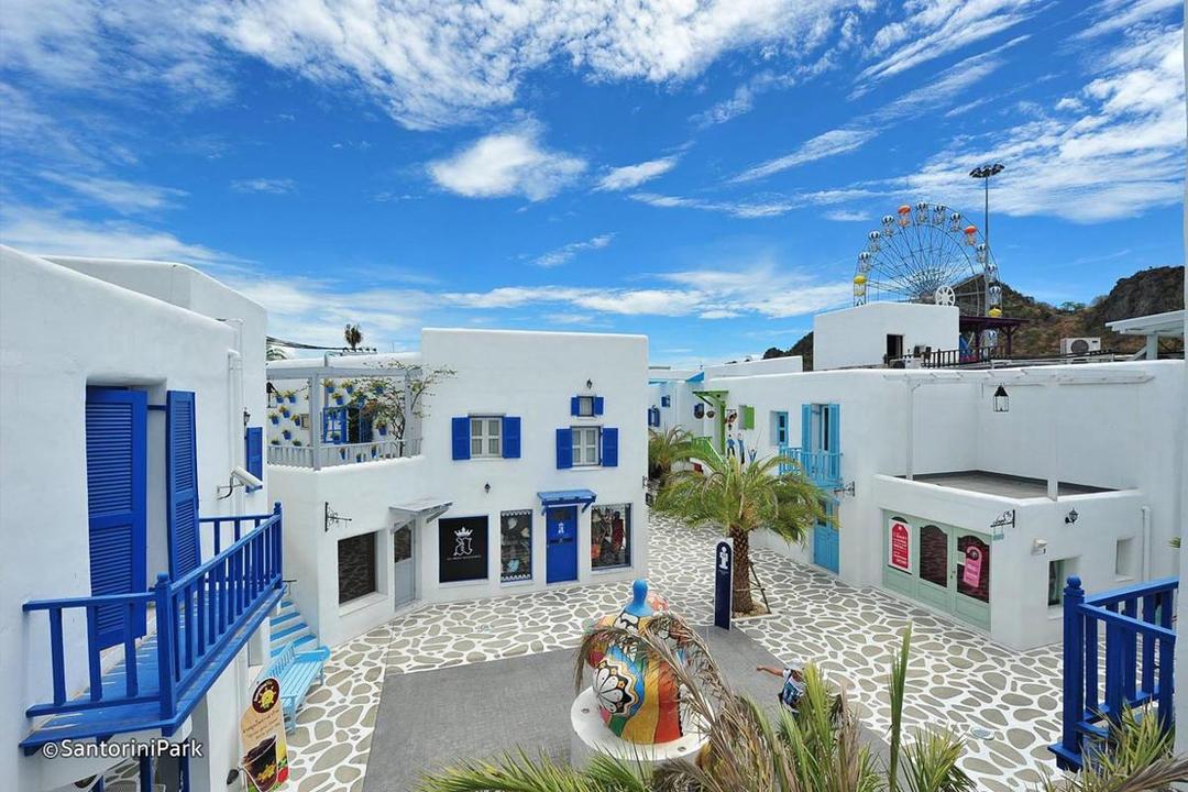 https://cdn.idntimes.com/content-images/post/20180112/santorinipark7-7d20527802ebe388d585da63edcf702f.jpg