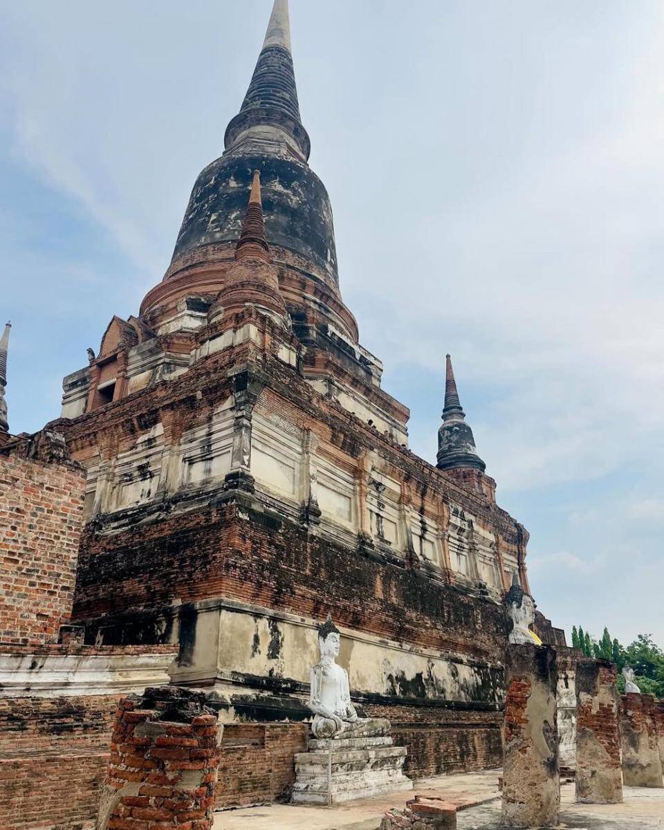 potret Wat Yai Chai Mongkhon (instagram.com/bellagap)