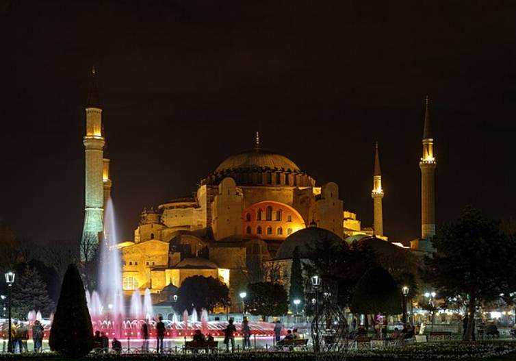 potret Hagia Sophia (commons.wikimedia.org/Alexxx1979)