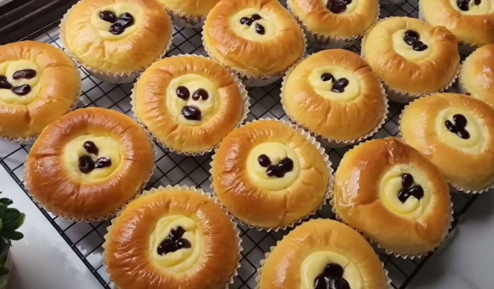 Resep Blueberry Cheese Bread Panggang yang Lembut dan Moist