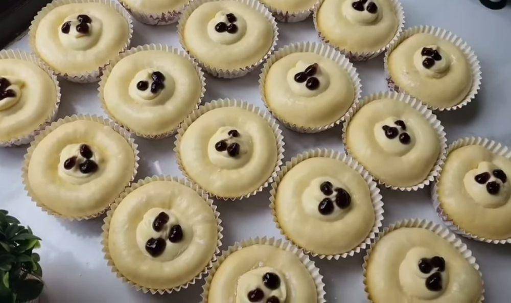 ilustrasi blueberry cheese bread siap panggang (YouTube.com/atha naufal)