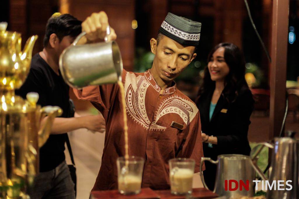 https://cdn.idntimes.com/content-images/post/20180509/shangrila-2-4441433df68705518b7748b83561c018.jpg