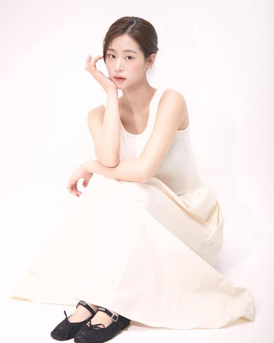 Hwang Sooji (instagram.com/110_771)