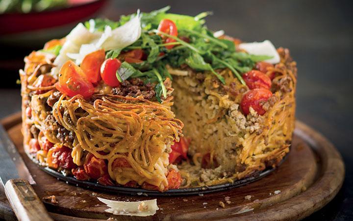 https://cdn.idntimes.com/content-images/post/20170927/spaghetti-cakes-76ac665672b1de55ea63e87131abfa28.jpg