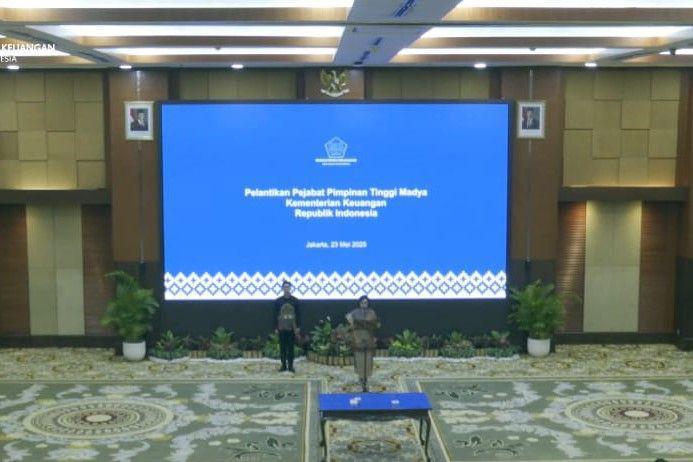 Lantik 22 Pejabat, Menkeu: Saudara-Saudara Dipercaya oleh Presiden