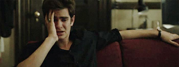 https://cdn.idntimes.com/content-images/post/20170607/you-cant-hide-your-anxiety-700x-a5c8b6800300ae05063005a234808a43.gif