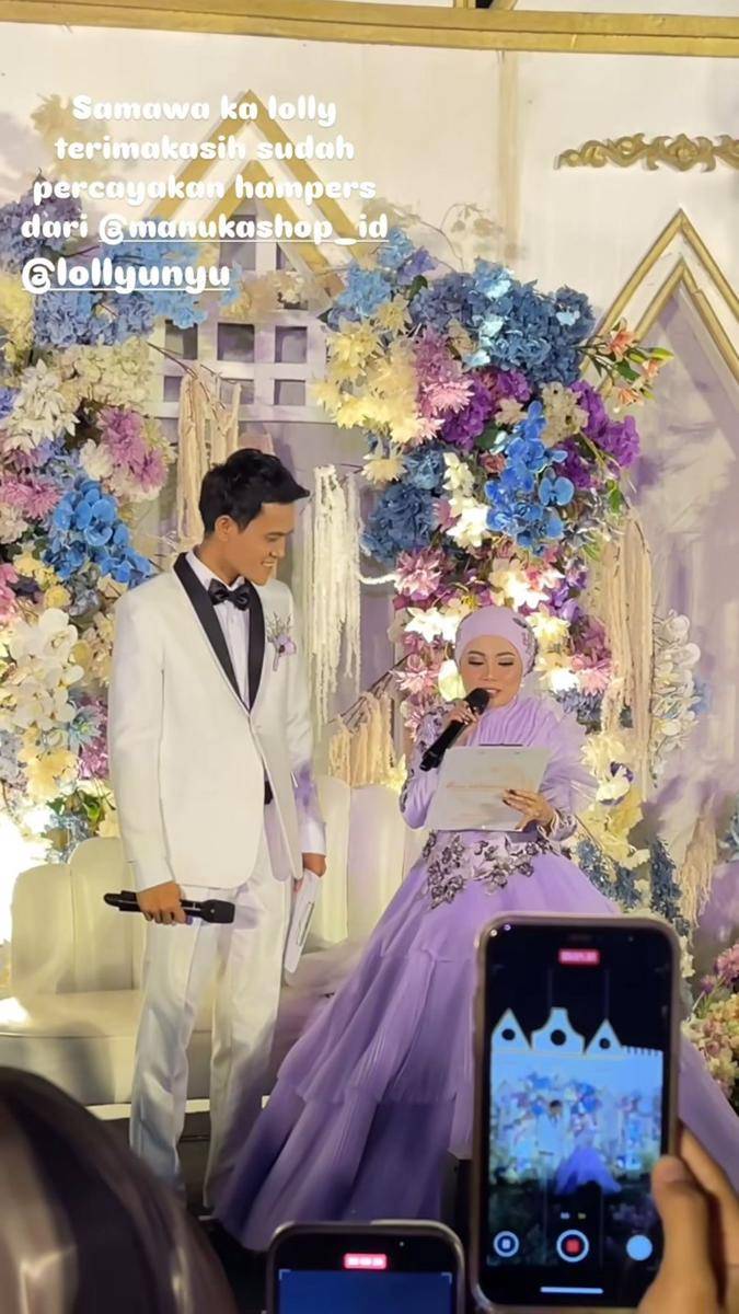 resepsi pernikahan Lolly Unyu (Instagram.com/lollyunyu)