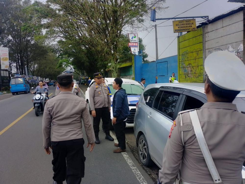 3 Titik Jalan di Sukabumi Disekat Polisi, Adang Bobotoh ke Bandung