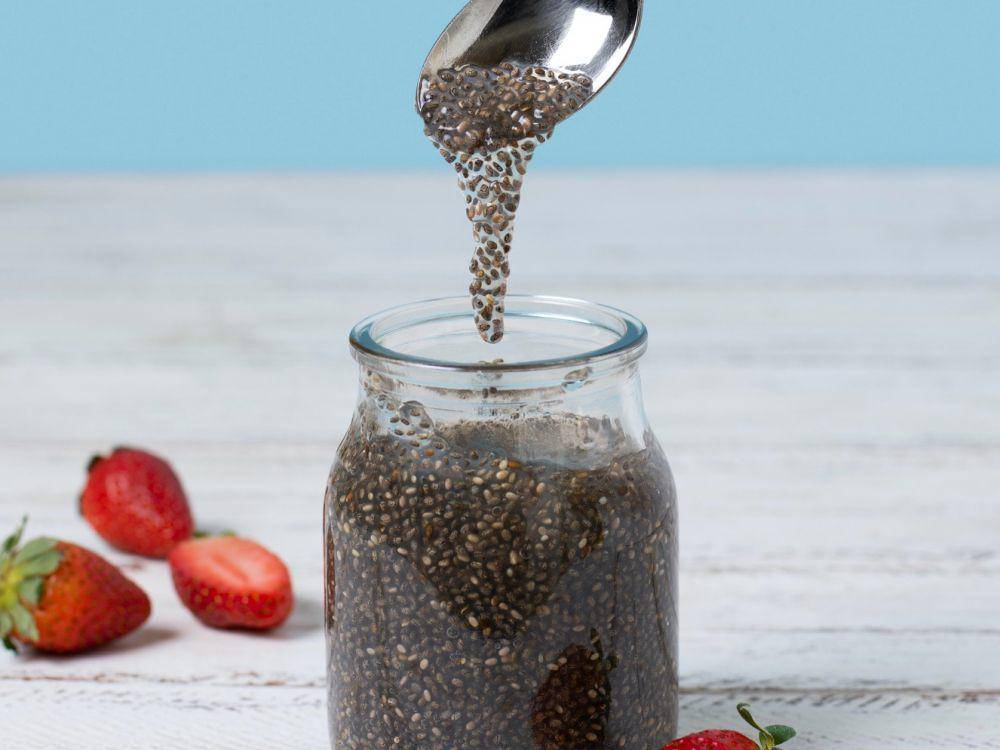 ilustrasi membuat puding chia (freepik.com/freepik)