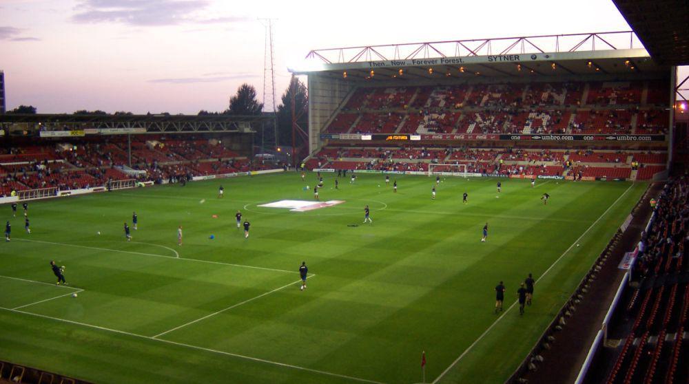 Gary Neville Dilarang Datang ke Kandang Nottingham Forest, Kenapa?