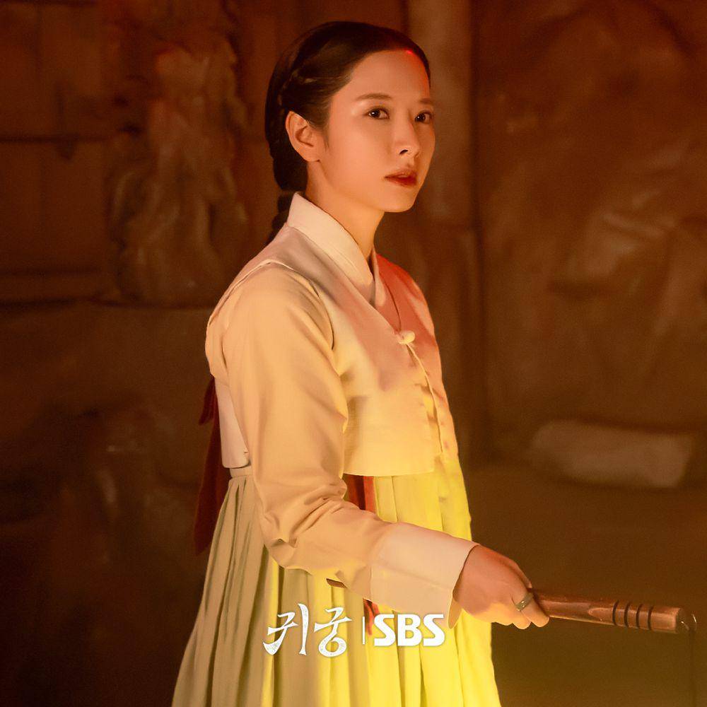 still cut drama Korea The Haunted Palace (dok. SBS Drama/The Haunted Palace)