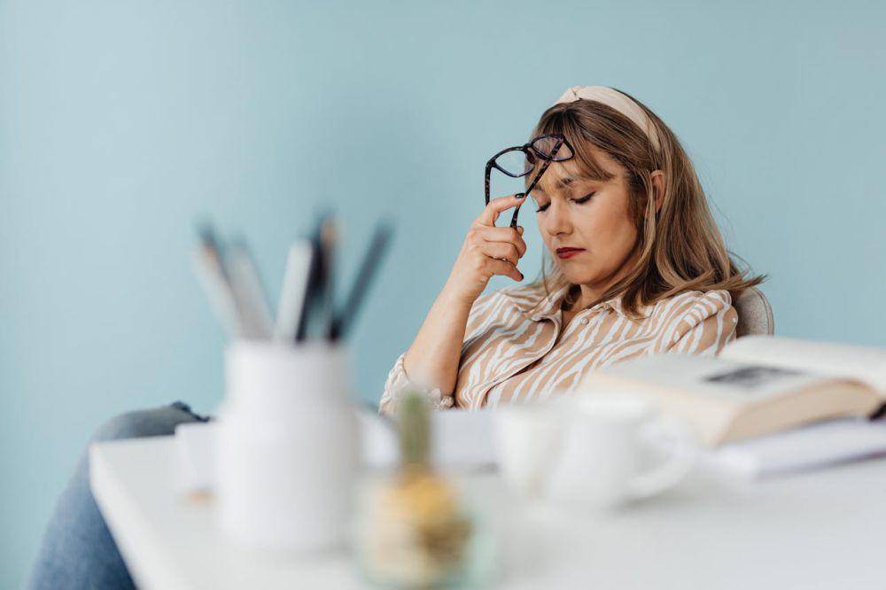 ilustrasi burnout (pexels.com/Kaboompics.com)
