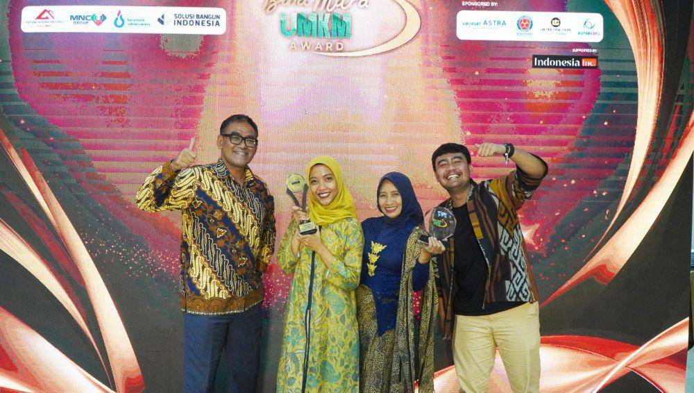 Pertamina meraih penghargaan platinum sebagai Pembina UMKM dan UMKM Binaan di ajang 2nd Bina Mitra UMKM Award 2025. (Dok Pertamina)