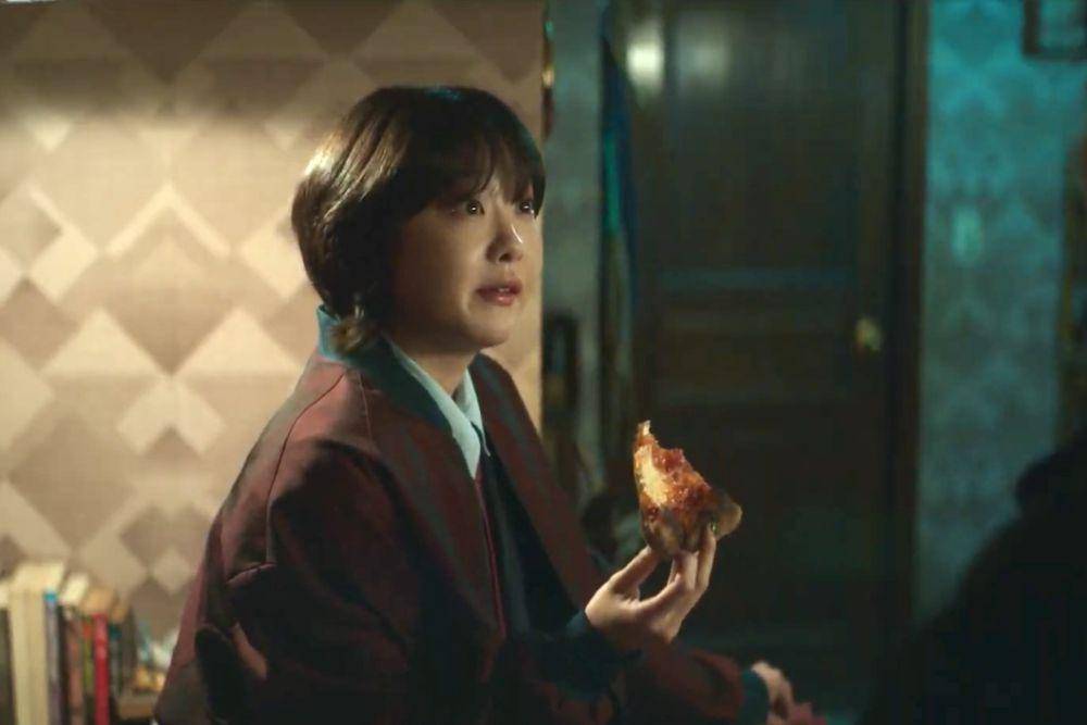 Yoon Ena (Kim Da Mi) dalam drakor Nine Puzzles (dok. Disney+ Hotstar/Nine Puzzles)