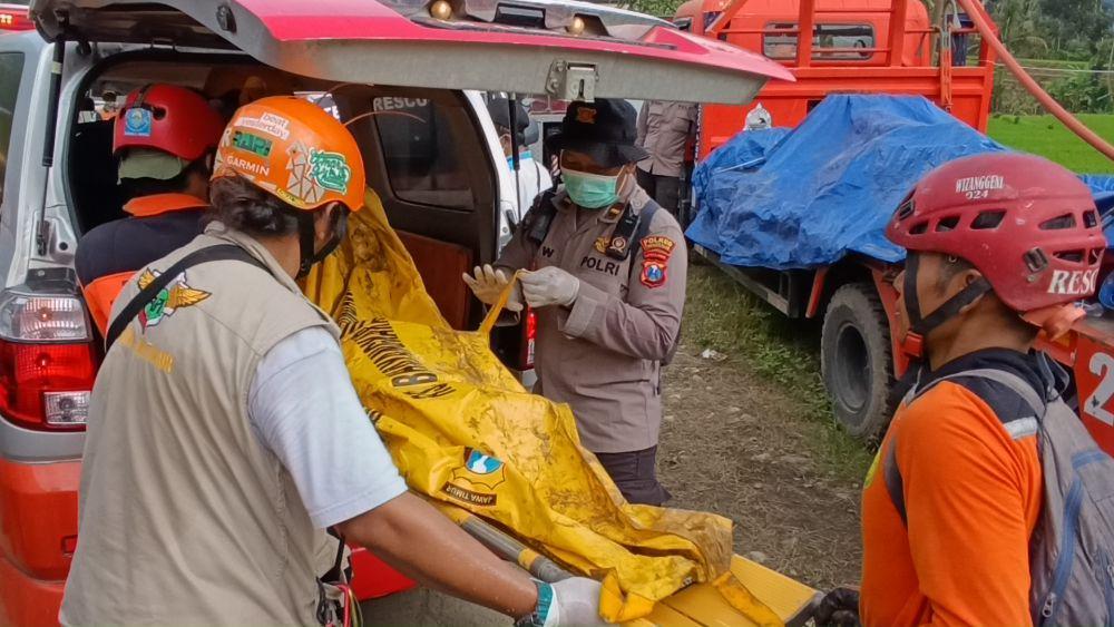 Empat Korban Longsor di Trenggalek Ditemukan