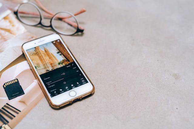 6 Aplikasi Editing Gratisan Buat Hasil Foto Selevel Pro!