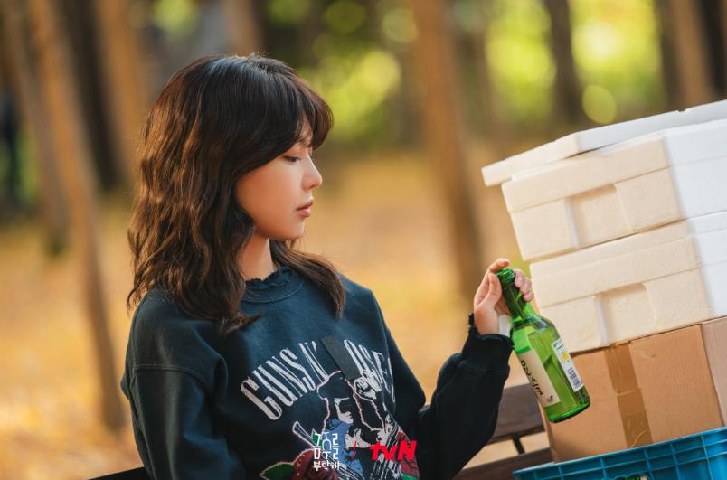 7 Sebab Geum Ju Sulit Berhenti Jadi Alkoholik di Second Shot at Love