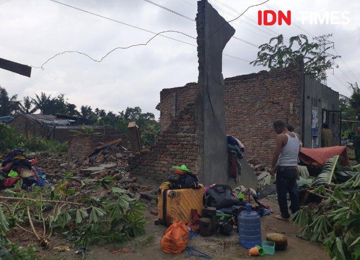 40 Rumah di Desa Amplas Rusak Diterpa Angin Kencang, Ada yang Ambruk
