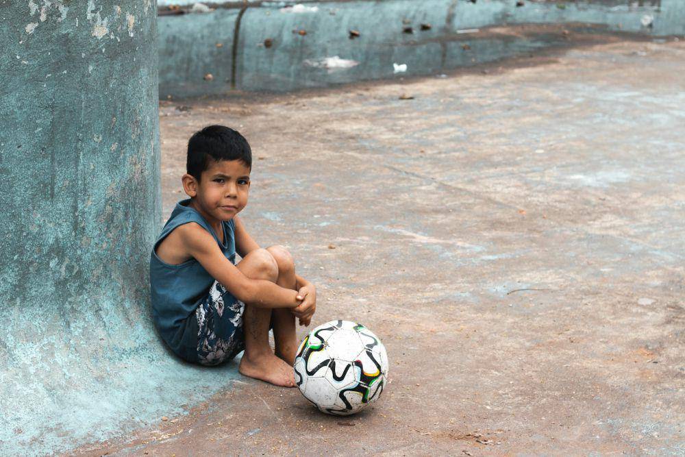 ilustrasi anak kecil (unsplash.com/Thiago Patriota)