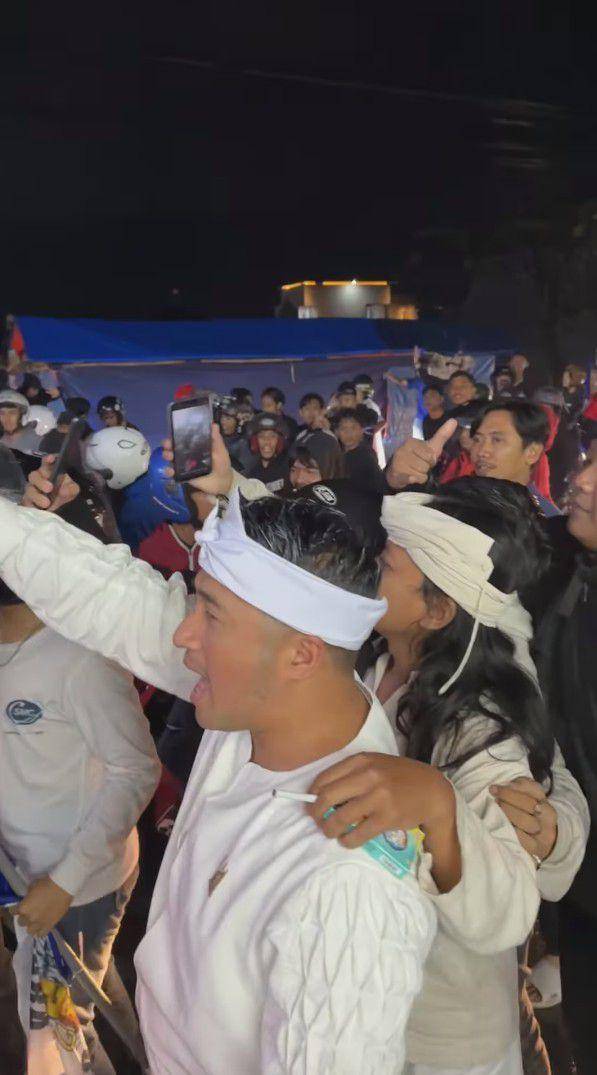 Irfan Hakim ikut pawai juara Persib Bandung (instagram.com/irfanhakim75)