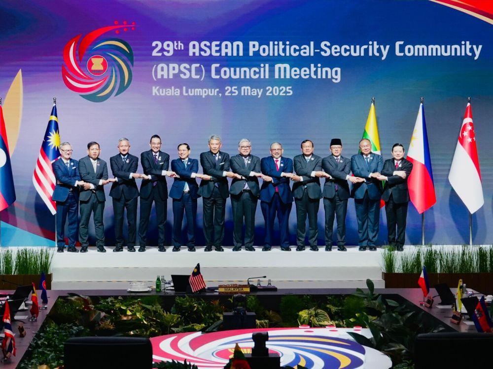Menlu Dorong Respons Kolektif ASEAN Hadapi Kejahatan Transnasional