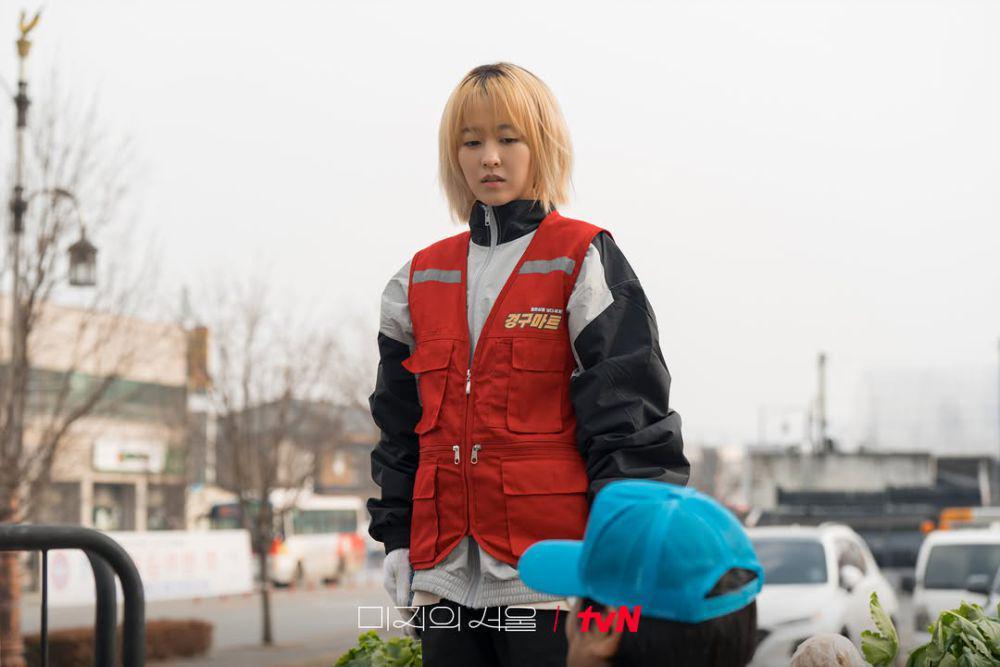 still cut drama Our Unwritten Seoul (instagram.com/tvn_drama)