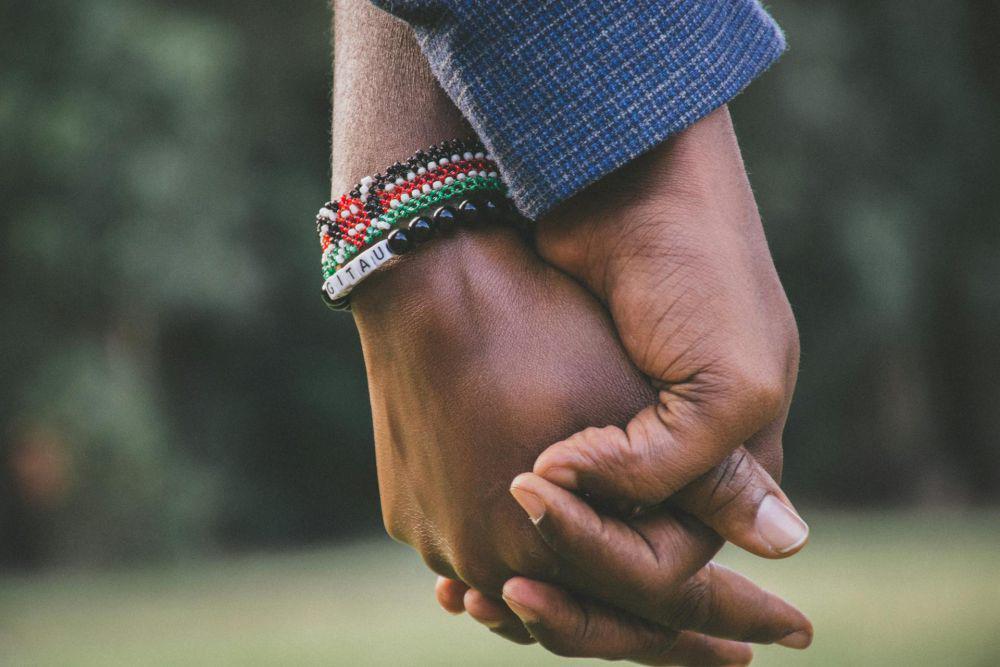 6 Kebiasaan Kecil Buat Hubungan Lebih Romantis, Cowok Wajib Tahu!
