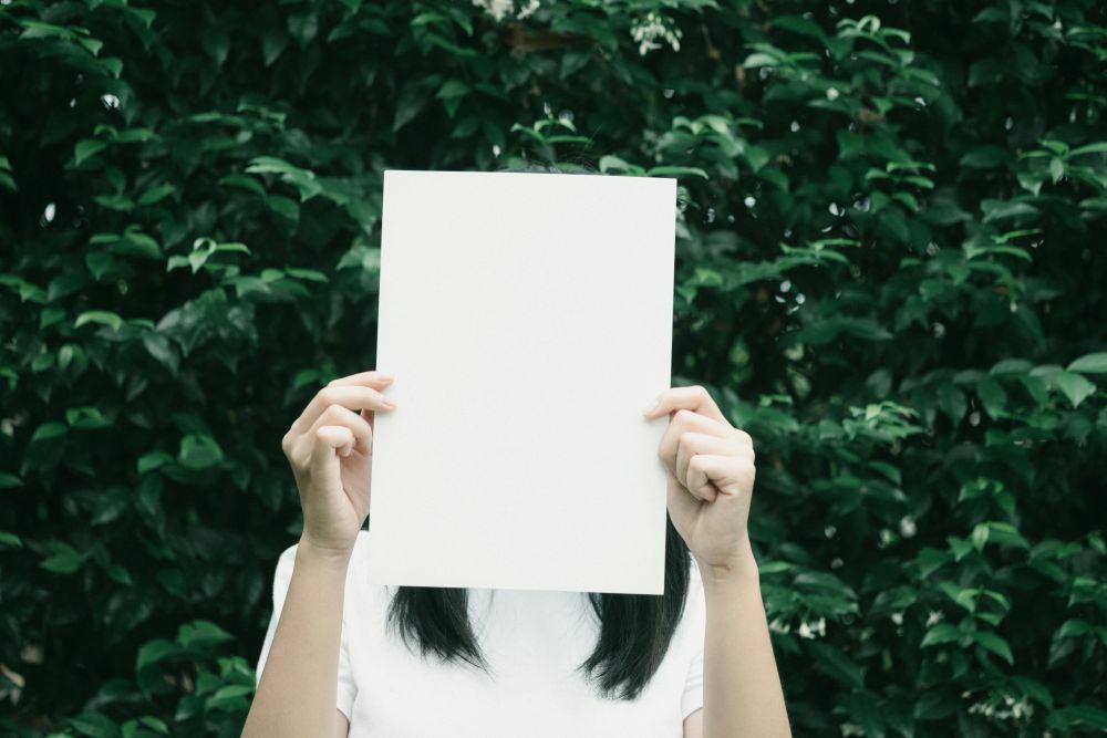 4 Fakta Mengagumkan Sejarah Penemuan Kertas yang Mengubah Dunia