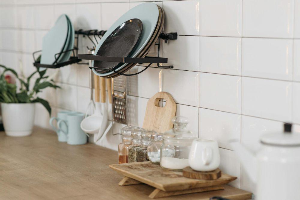 7 Cara Menyimpan Alat Dapur agar Awet dan Bebas Karat