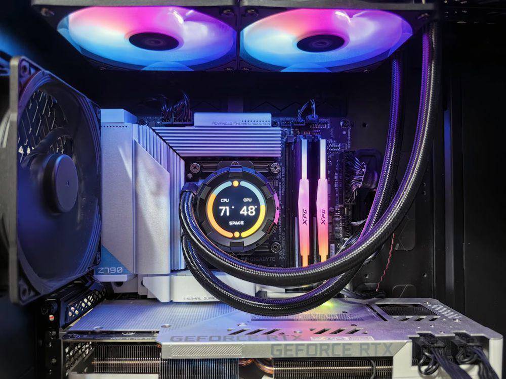 ilustrasi PC dengan GPU (pexels.com/Andrey Matveev)