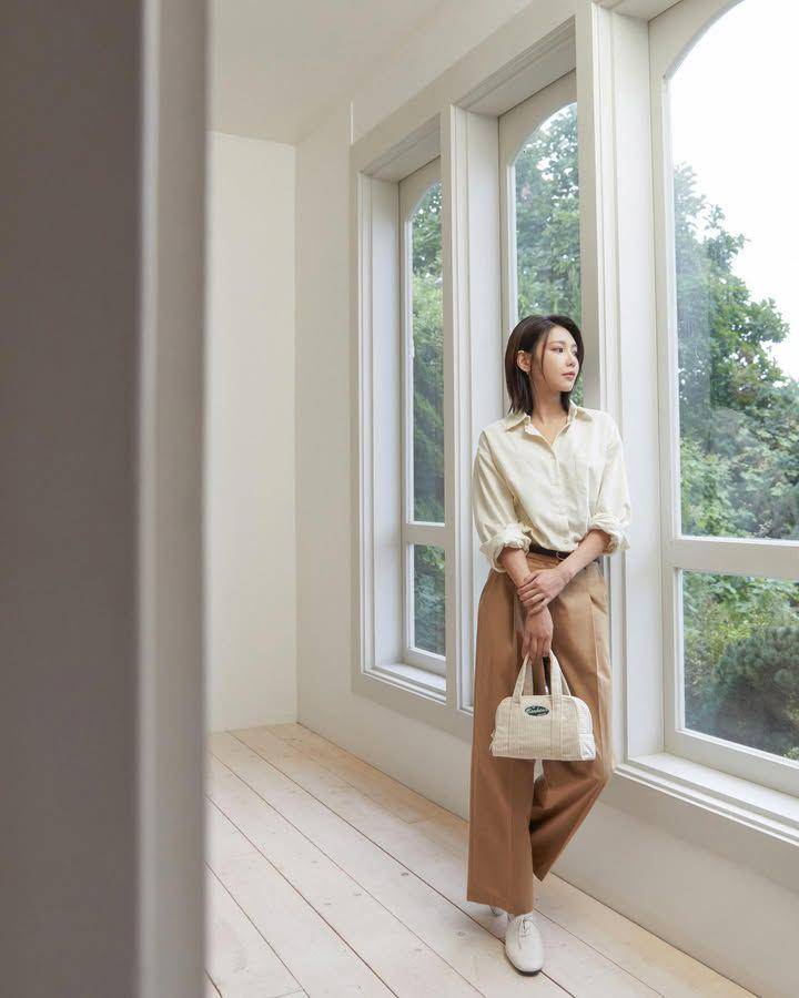 inspirasi OOTD pemeran Second Shot At Love (instagram.com/sooyoungchoi)