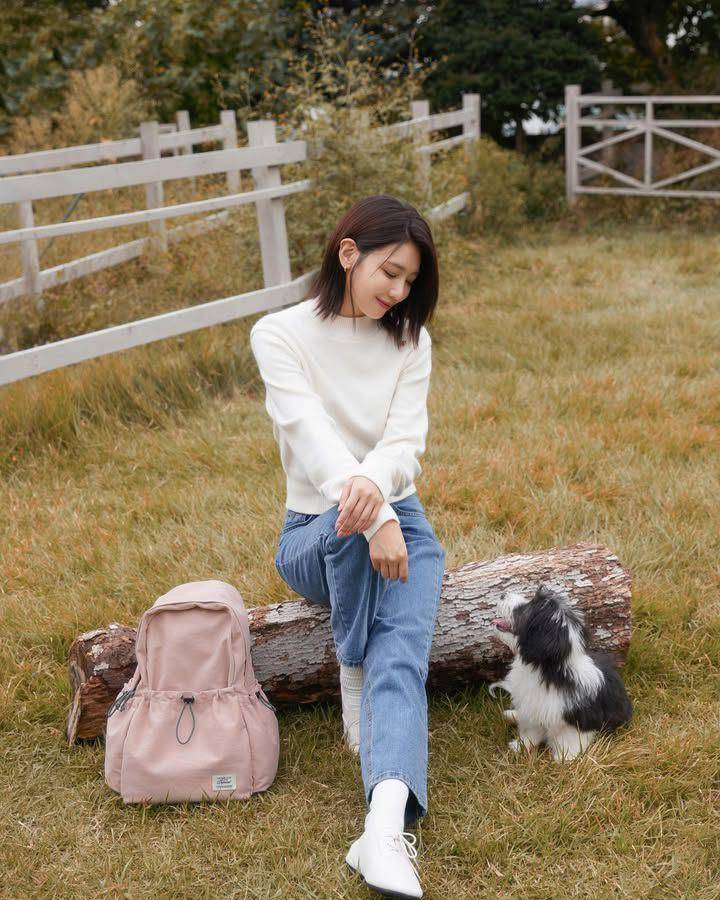 inspirasi OOTD pemeran Second Shot At Love (instagram.com/sooyoungchoi)