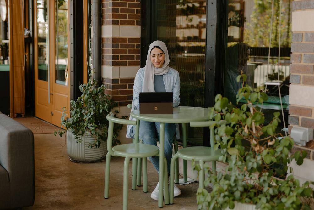 ilustrasi side hustle (unsplash.com/Surface)