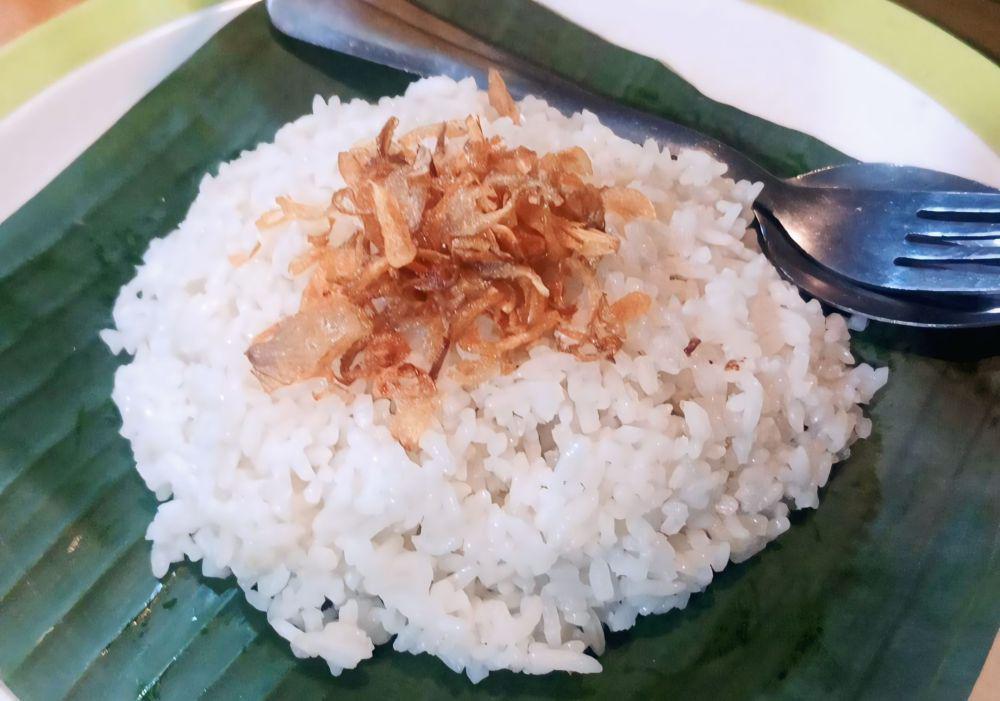 5 Rekomendasi Nasi Uduk Enak di Lampung, Gurihnya Mantap!
