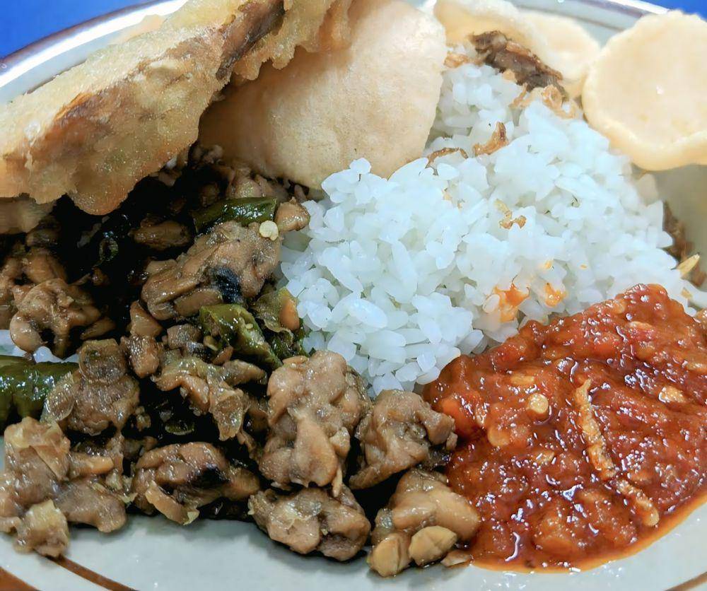 Nasi Uduk Mang Acin (google.com/maps/Gervasius Bayu)